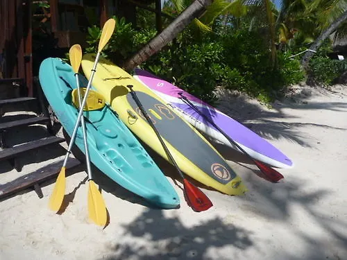 Hotel Les Tipaniers Moorea 2*,